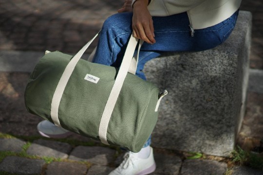 Sac polochon SIMON, avec bandoulière, vert olive, coton bio 5