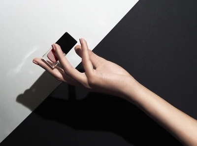 Vernis à ongles bio-sourcé "25 free", longue tenue et vegan "Mama Mia" 2