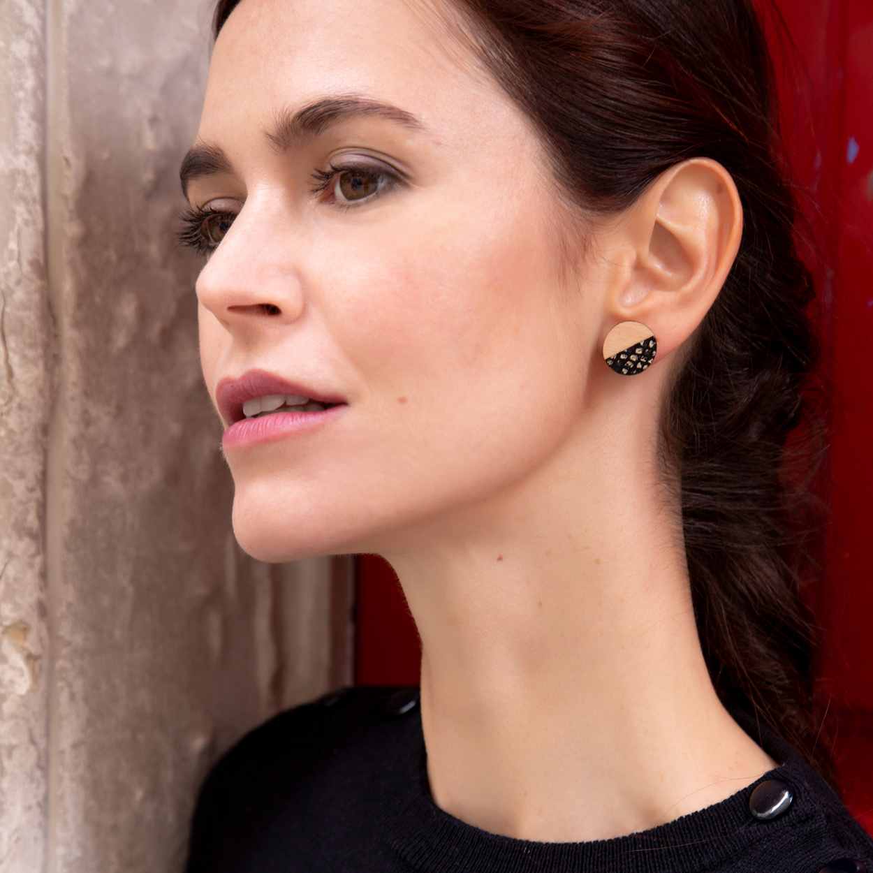 Puces d’oreilles DEMI-LUNE rouge 4