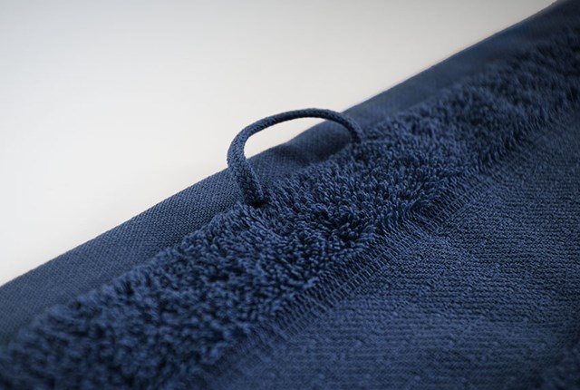 Serviette de Toilette  "Bleu Ténébreux" en Coton 100 % Biologique   6