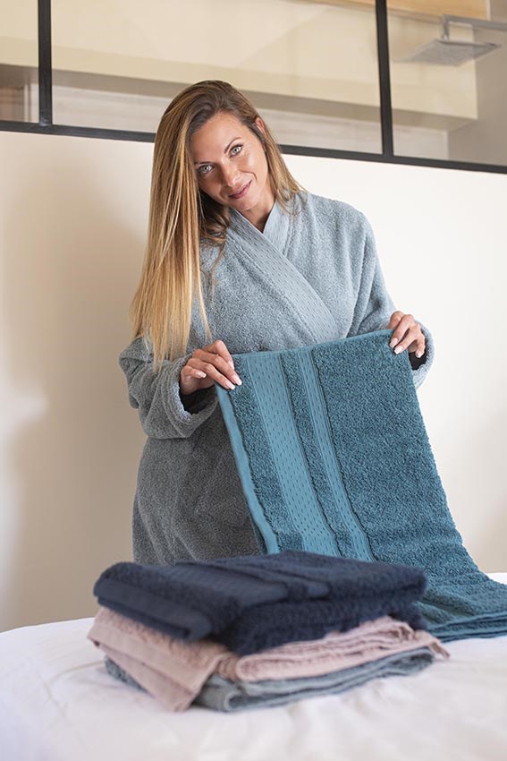 Serviette de Toilette  "Abysse" en Coton 100 % Biologique   7