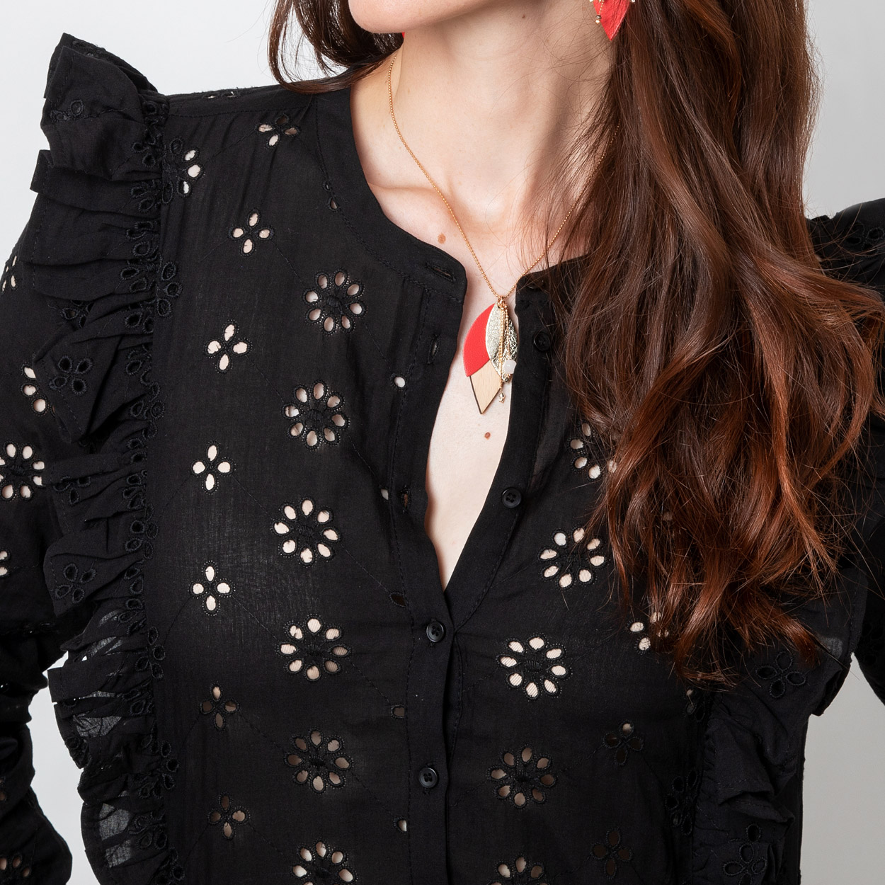 Collier en cuir et bois TULIPE rouge 5