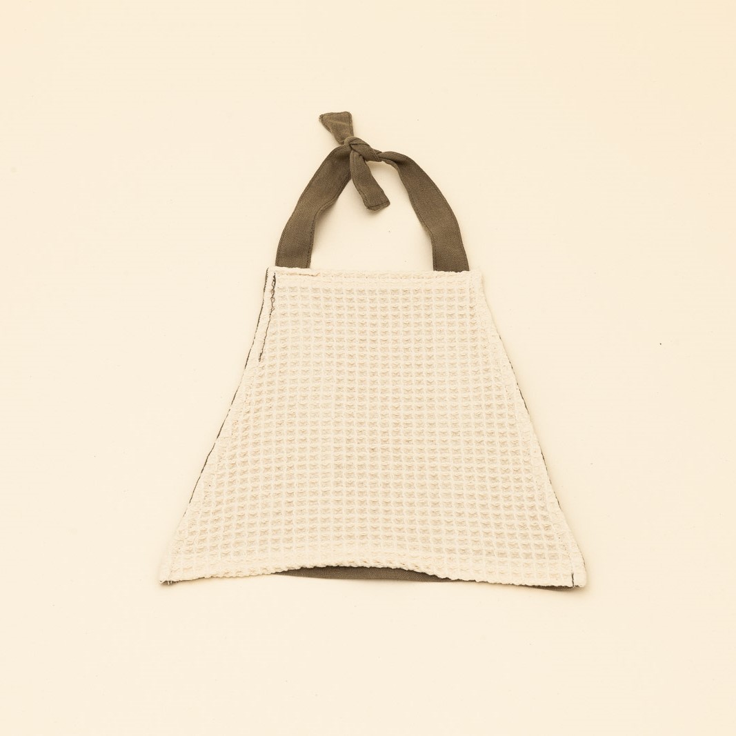 essuie-tout réutilisable kaki face nid d'abeille de coton bio. Très pratique avec sa forme trapèze