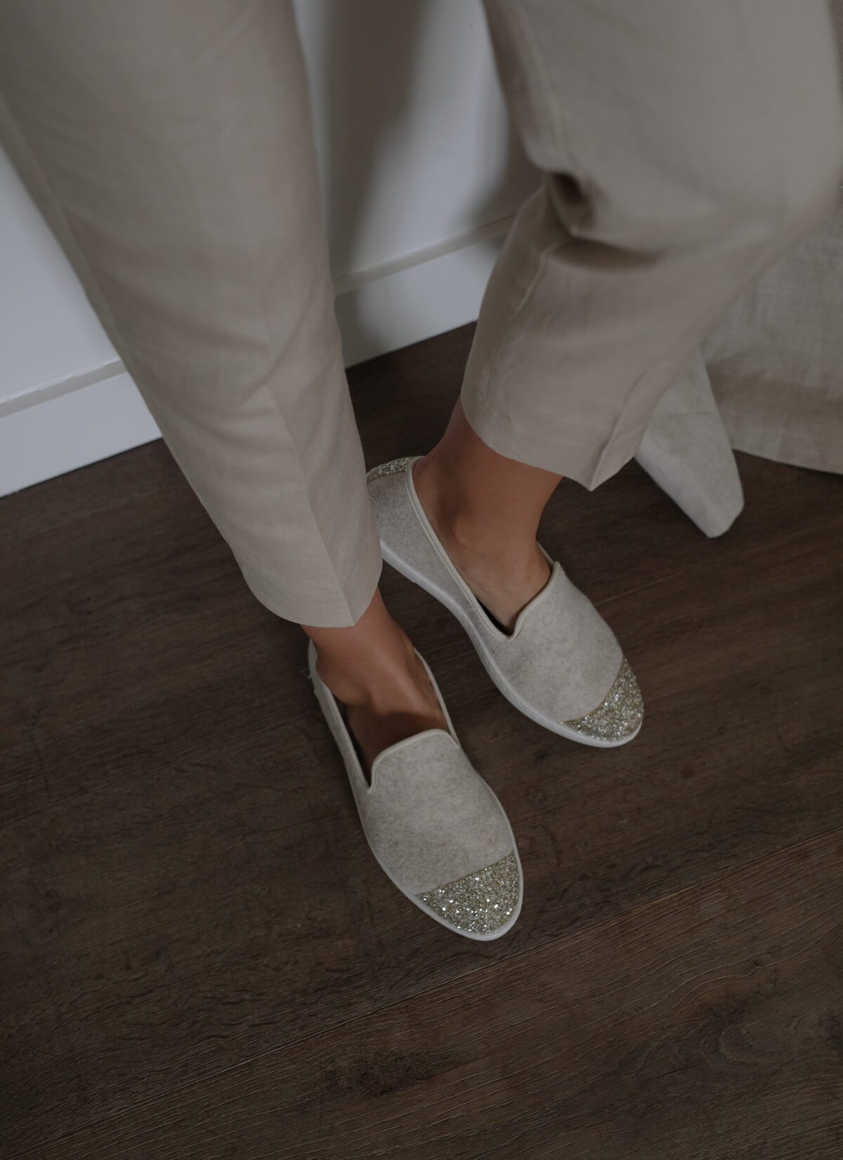 chausson femme en laine recyclée Beige Sparkling vue portée de dessus