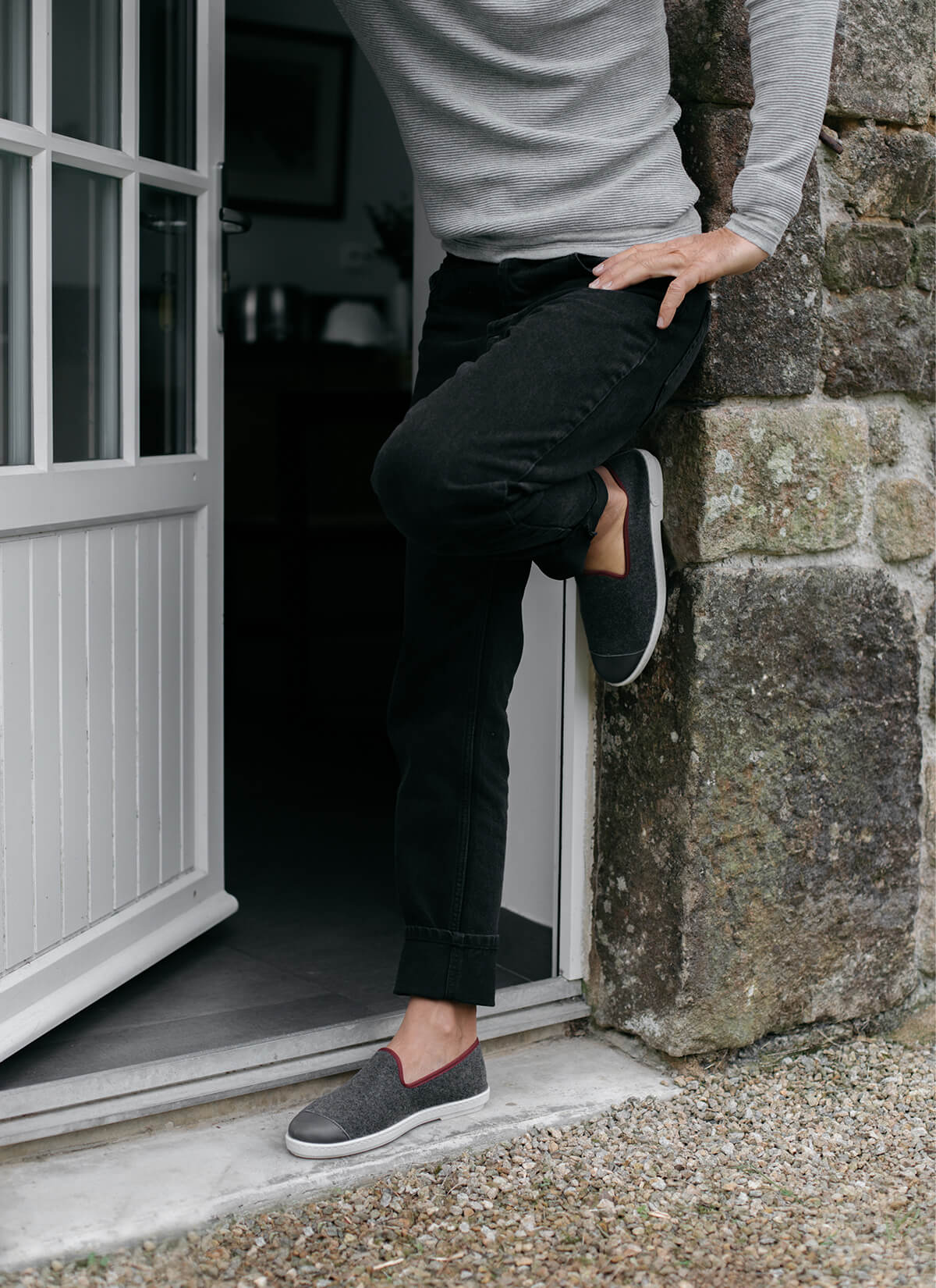 chausson homme en laine recyclée Grey Rubino vue portée de profil