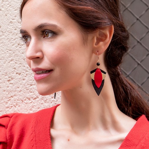 Les Boucles d'oreilles GRAND LOTUS rouge