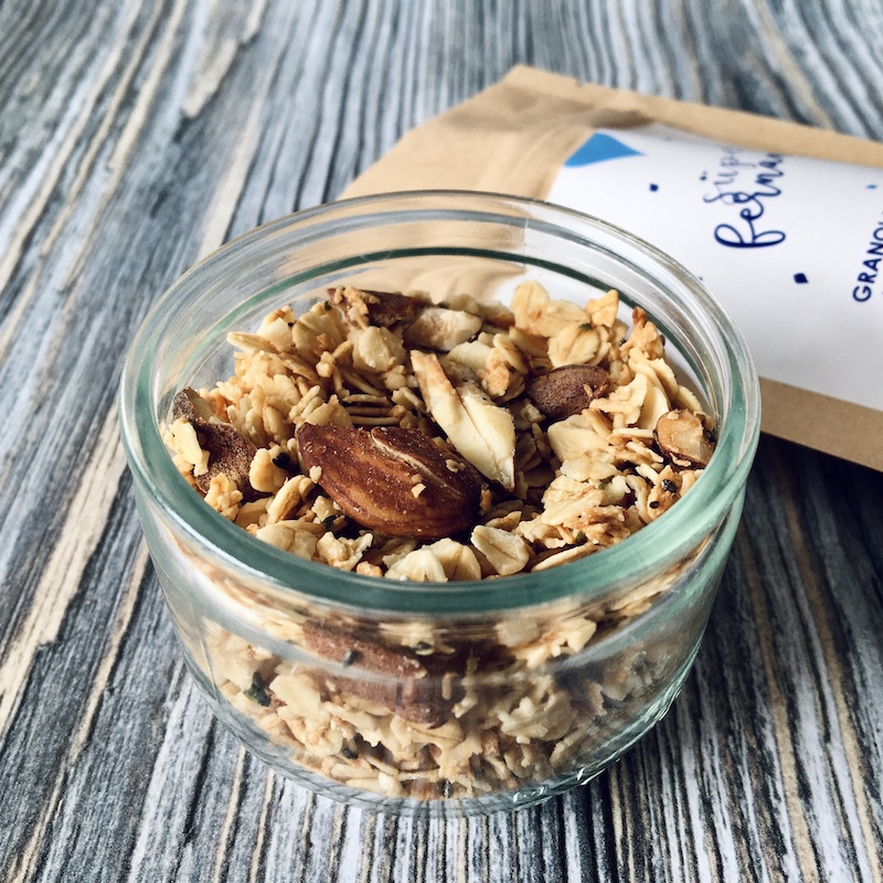 zoom sur le granola coco/amande