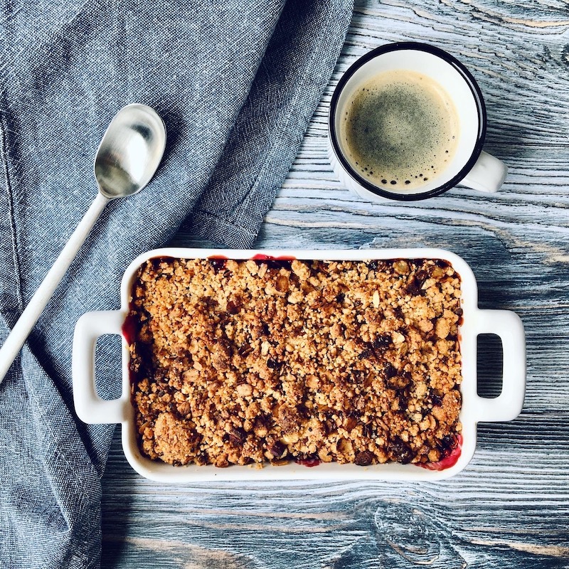 crumble pomme fruits rouges granola coco/amande