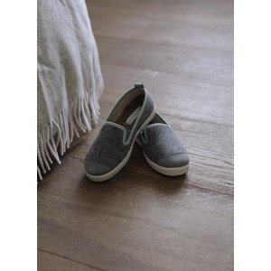 Chaussons enfant en laine recyclée - Grey Green