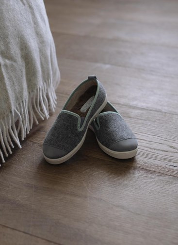 Chaussons enfant en laine recyclée - Grey Green