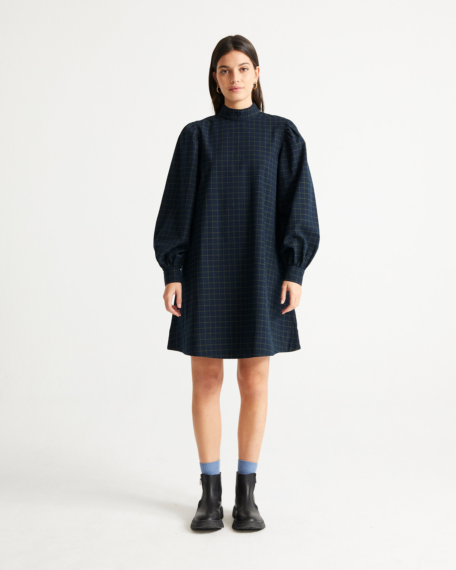 Robe à carreaux bleu marine - Flora de Thinking MU 2