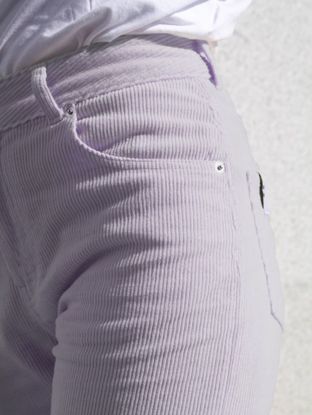 LE PANTALON MOM LILA 3
