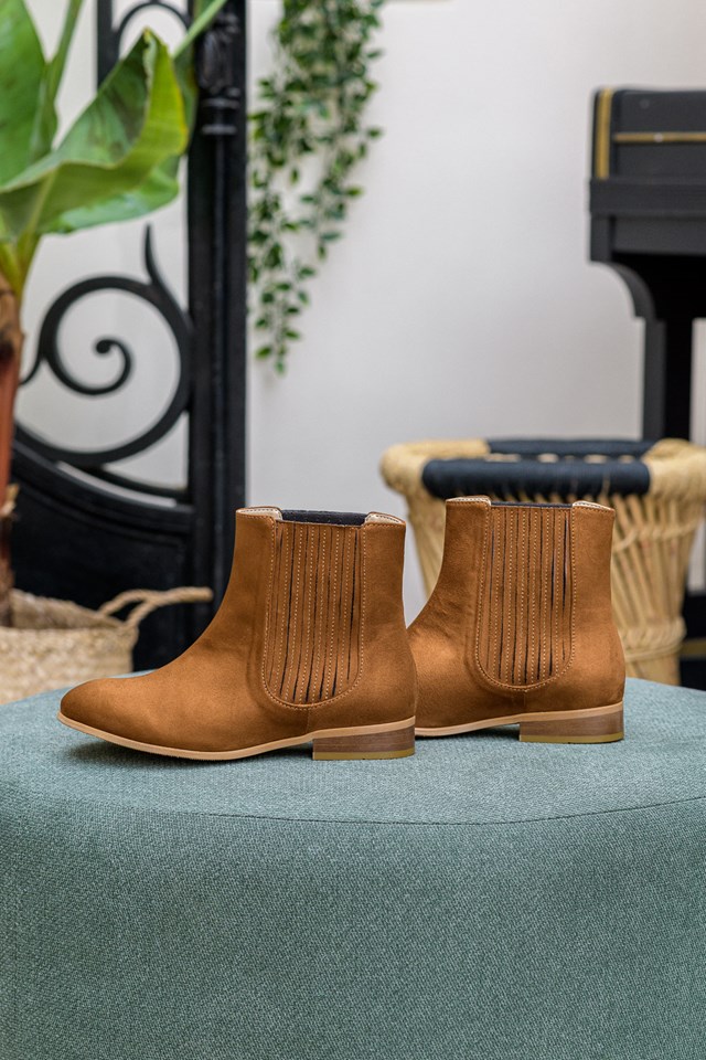 bottines plates Firenze noisette 100% recyclées, végétales et naturelles de profil