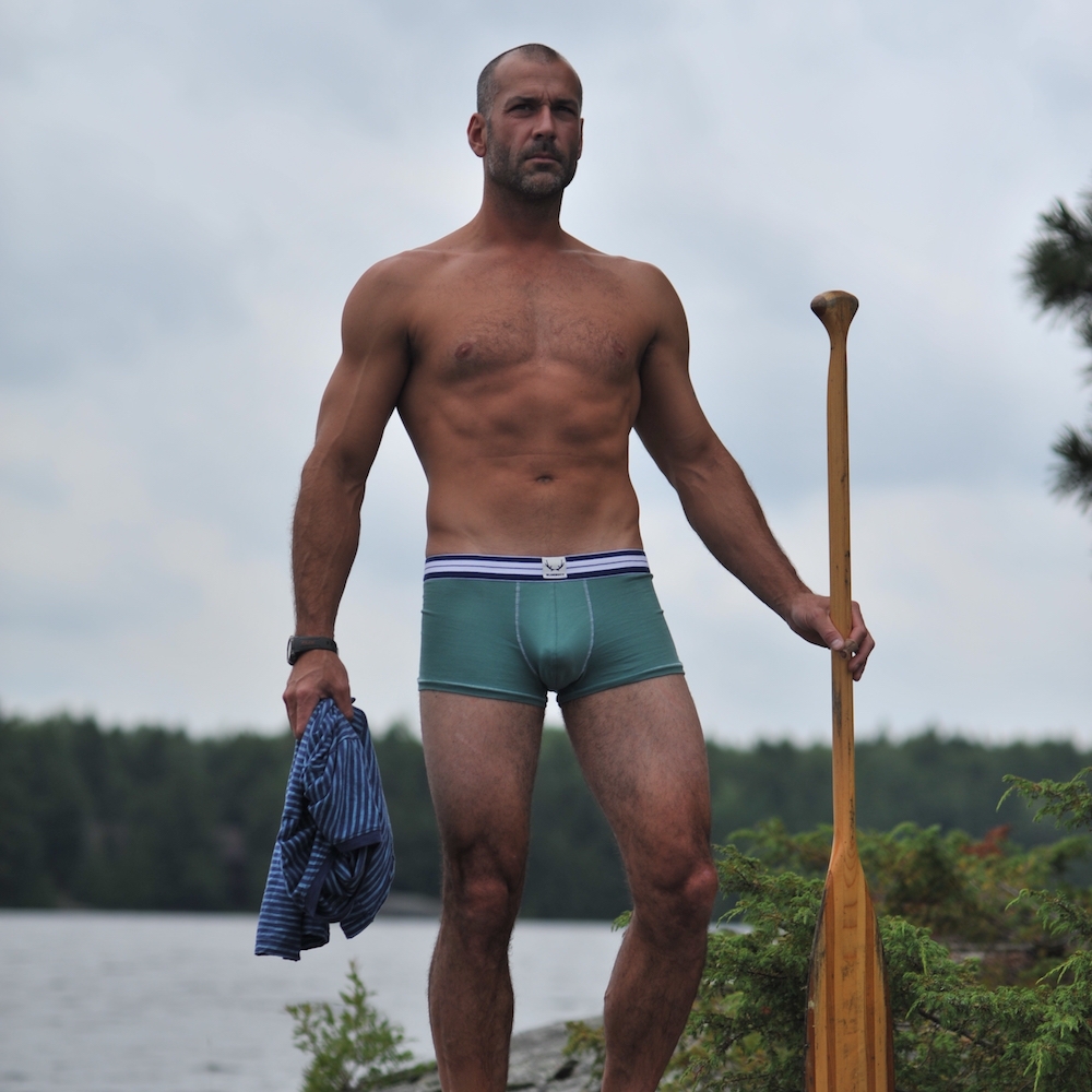 Shorty vert - couture blanches en coton bio 2