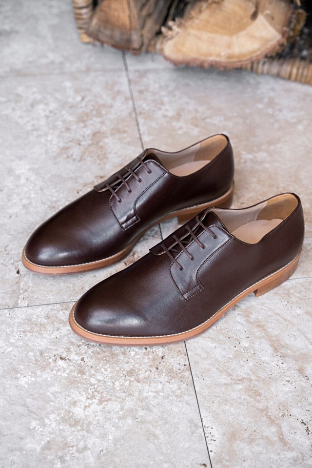 derbies Macadam chocolat 100% recyclées, végétales et naturelles de face