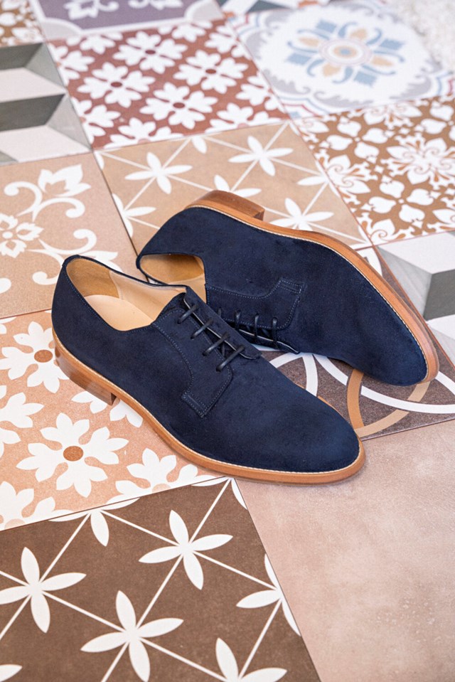 derbies Macadam bleu minuit 100% recyclées, végétales et naturelles de face