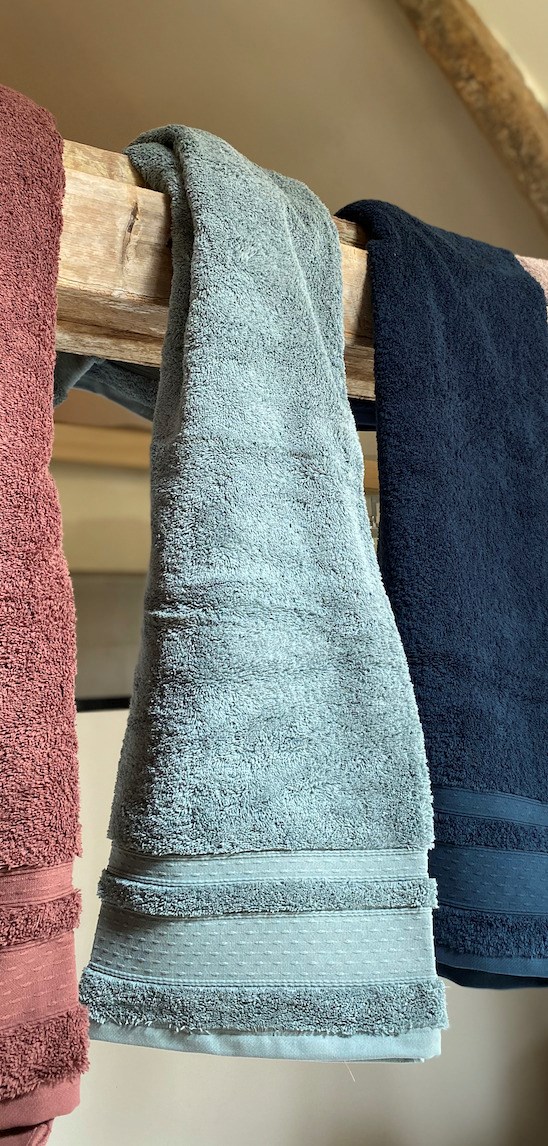 Drap de Bain 100x140 "Bleu Nébuleux" en Coton 100 % Biologique    2