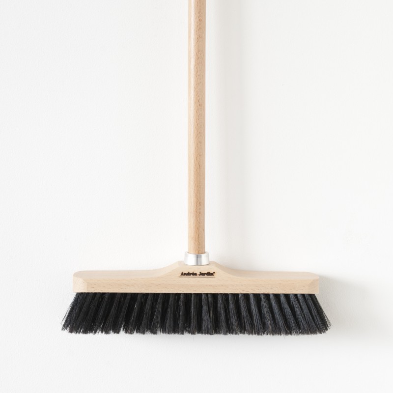 Balai droit d'intérieur fabriqué en France