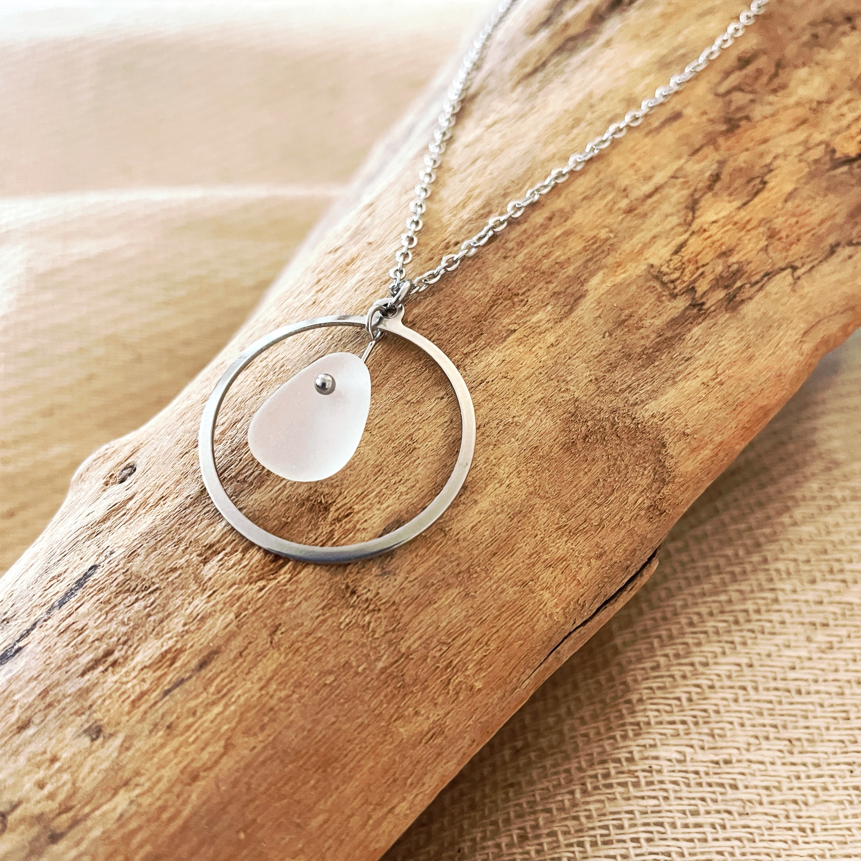 Collier ATOLL en verre dépoli des plages - PIÈCE UNIQUE ALÉATOIRE 5