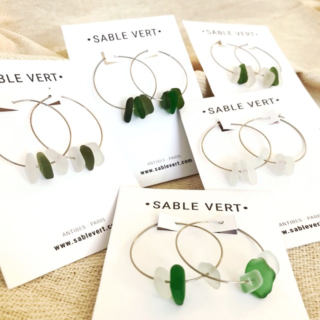 Créoles en verre VERT des plages de Méditerrannée 3