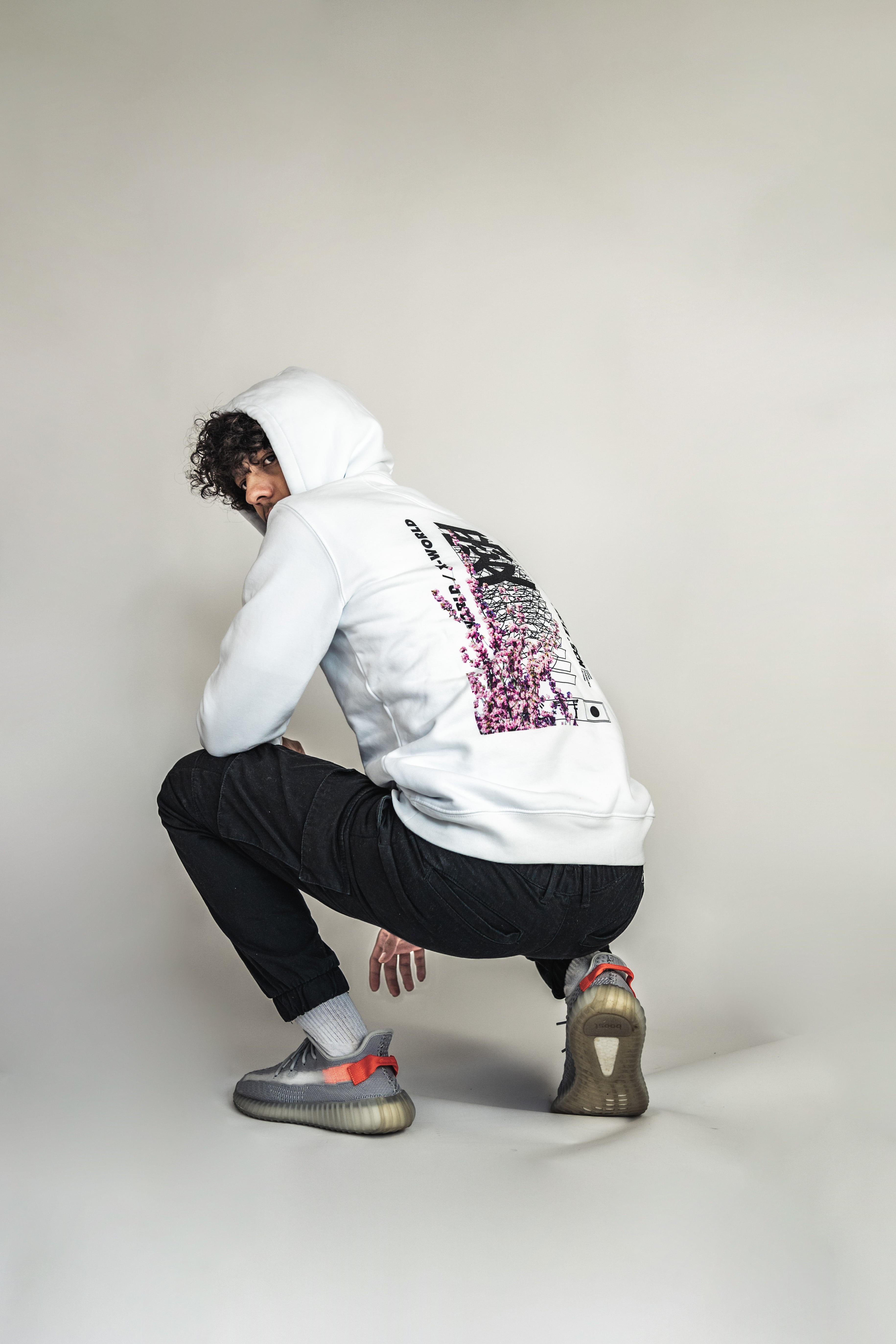 Sweat à capuche "Japan Love" - Blanc & Noir 3