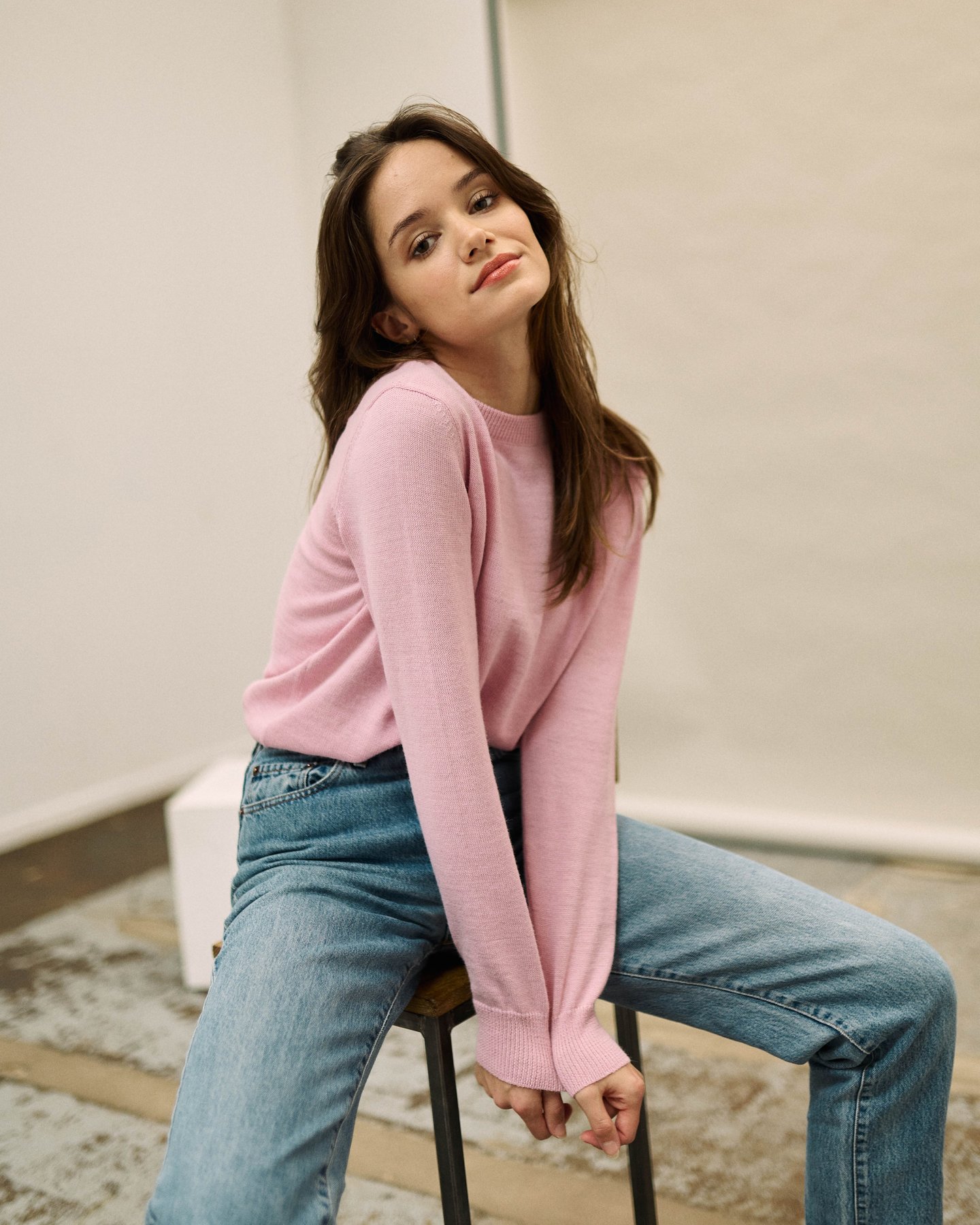 col rond femme rose perus