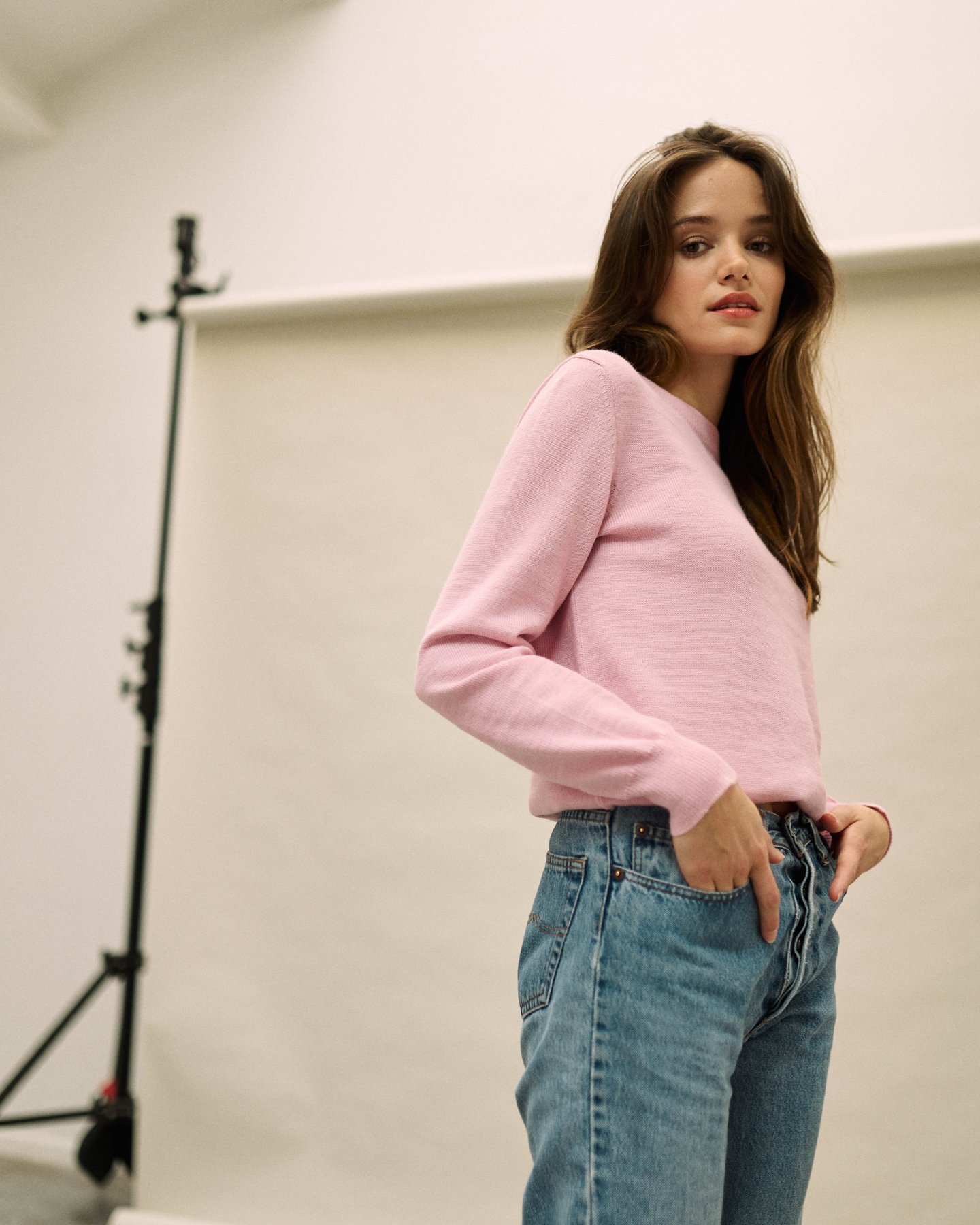 col rond femme rose perus