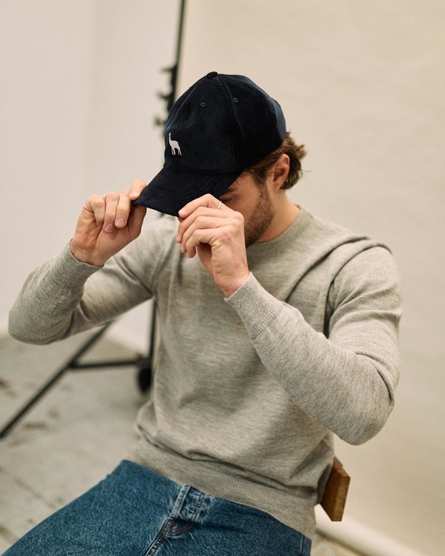 col rond homme gris perus