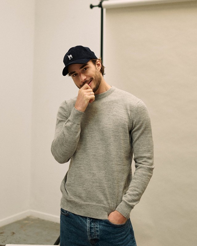 col rond homme gris perus