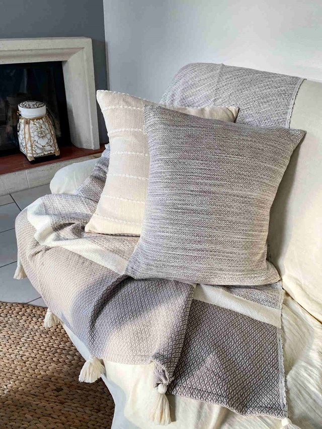 Plaid Naga Beige 5