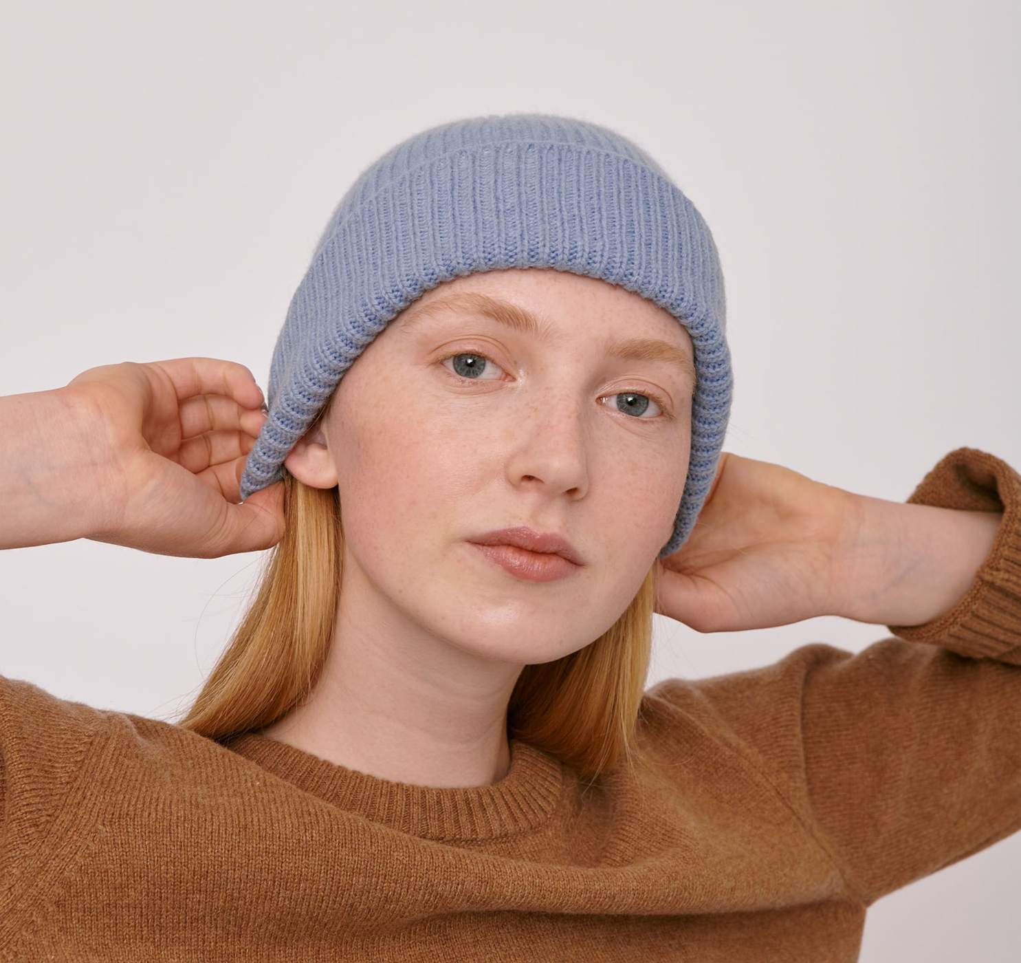 Bonnet en laine recyclée - Light Blue de Organic Basics 3