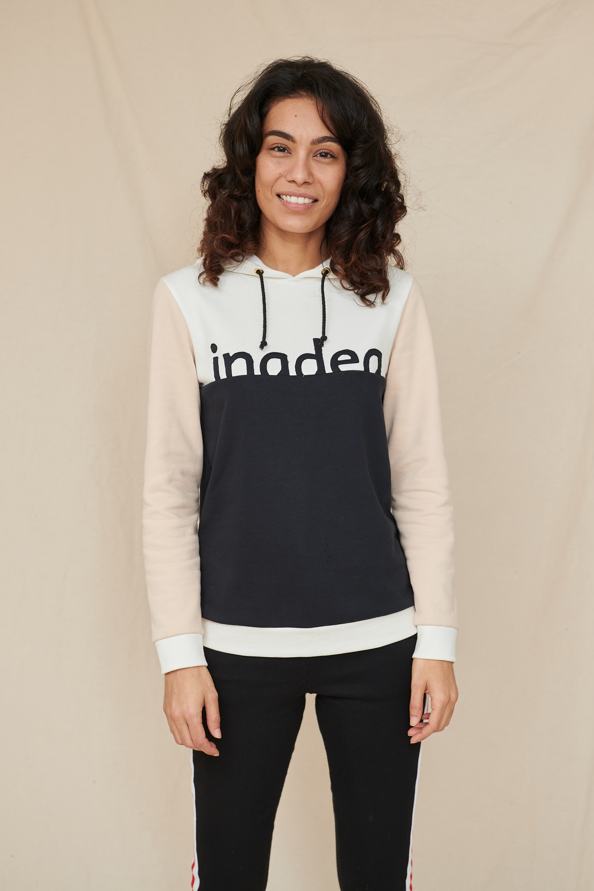 Sweatshirt Rosa broderie et coton bio GOTS Face