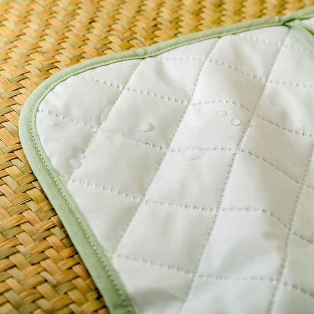 Tapis à Langer Nomade Lubiana en Coton Bio Vert 3