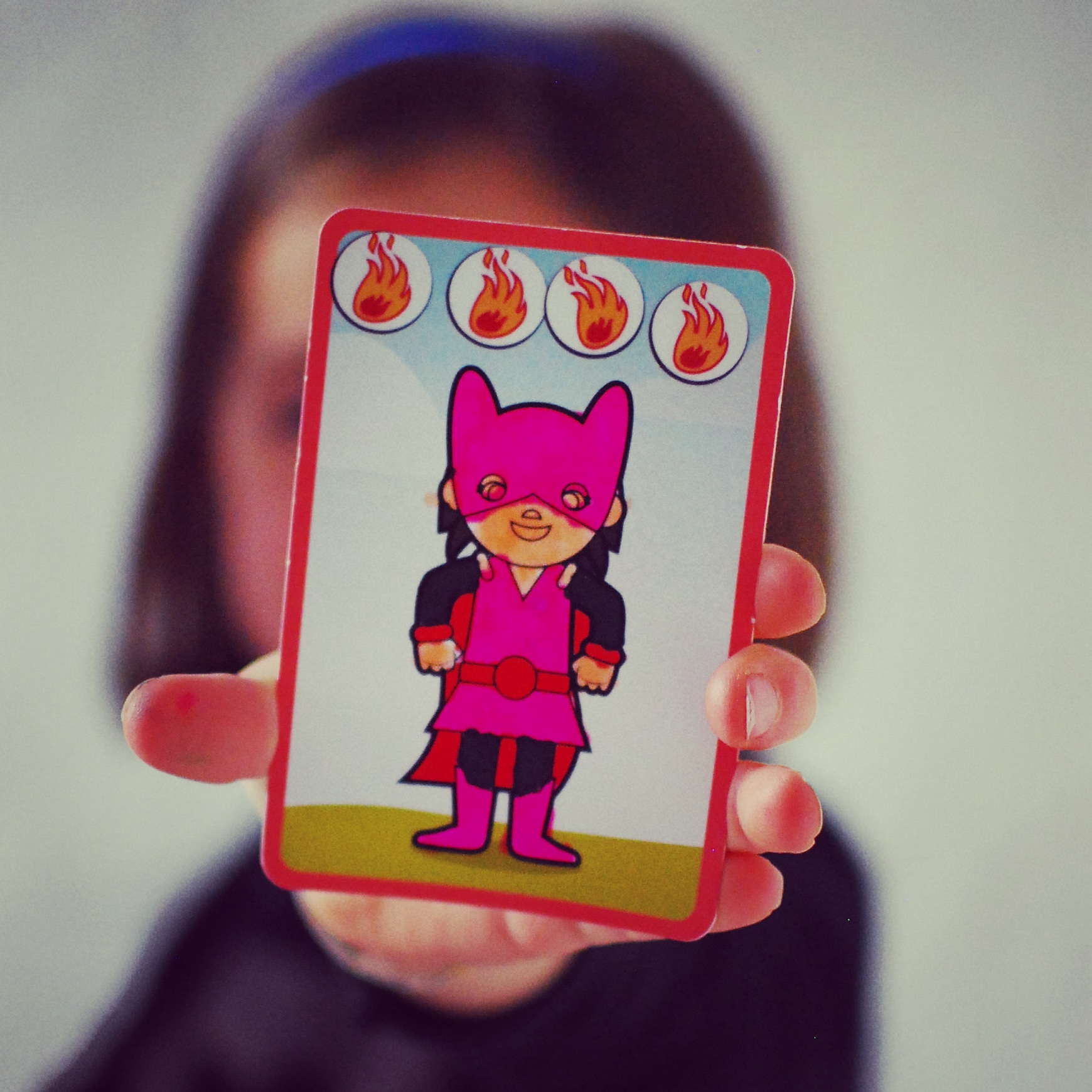 Le jeu de bataille à créer avec des coloriages fabriqué en France