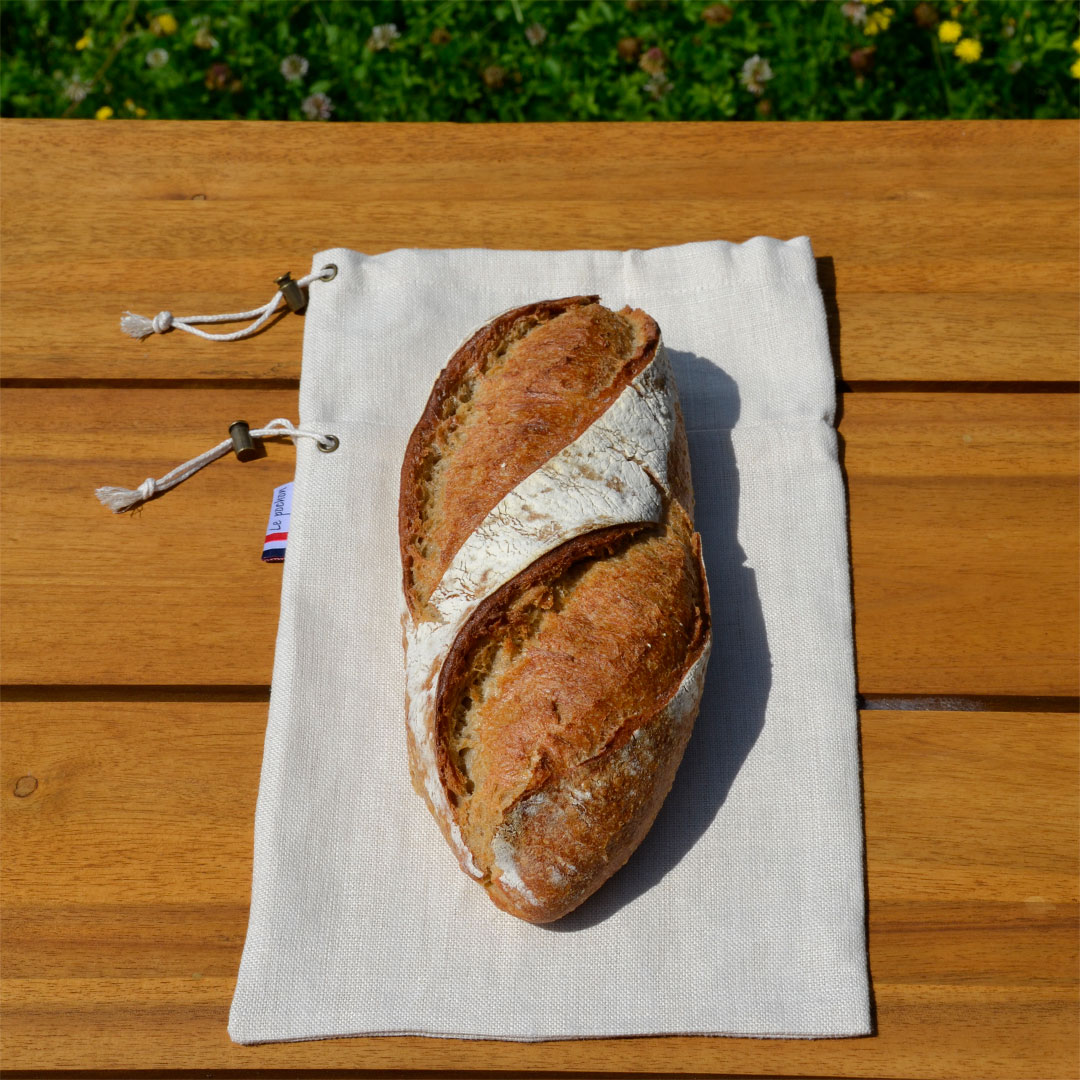 Sac à pain le pochon rouge avec pain de campagne