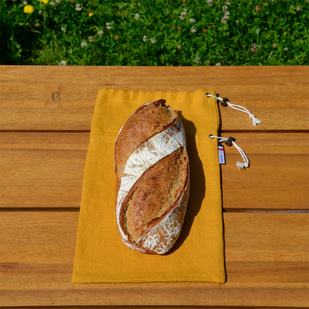 Sac à pain le pochon jaune avec pain de campagne