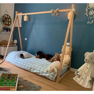 Lit tipi montessori en bois 90x190 cm