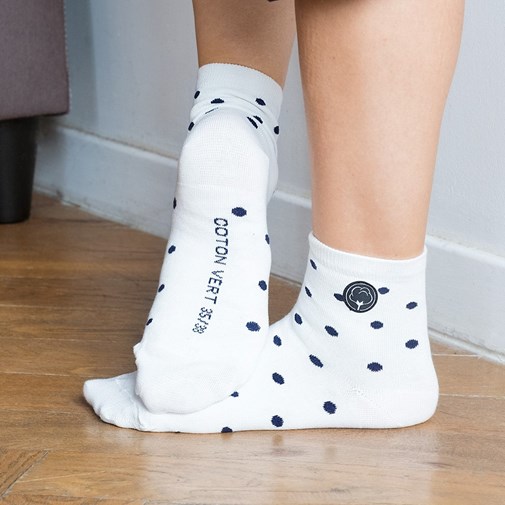 Les chaussettes basses à pois en coton BIO | Blanc/bleu