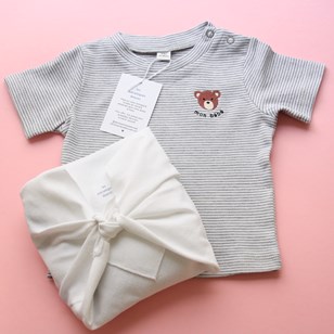 Marinière ours et son emballage cadeau en tissu