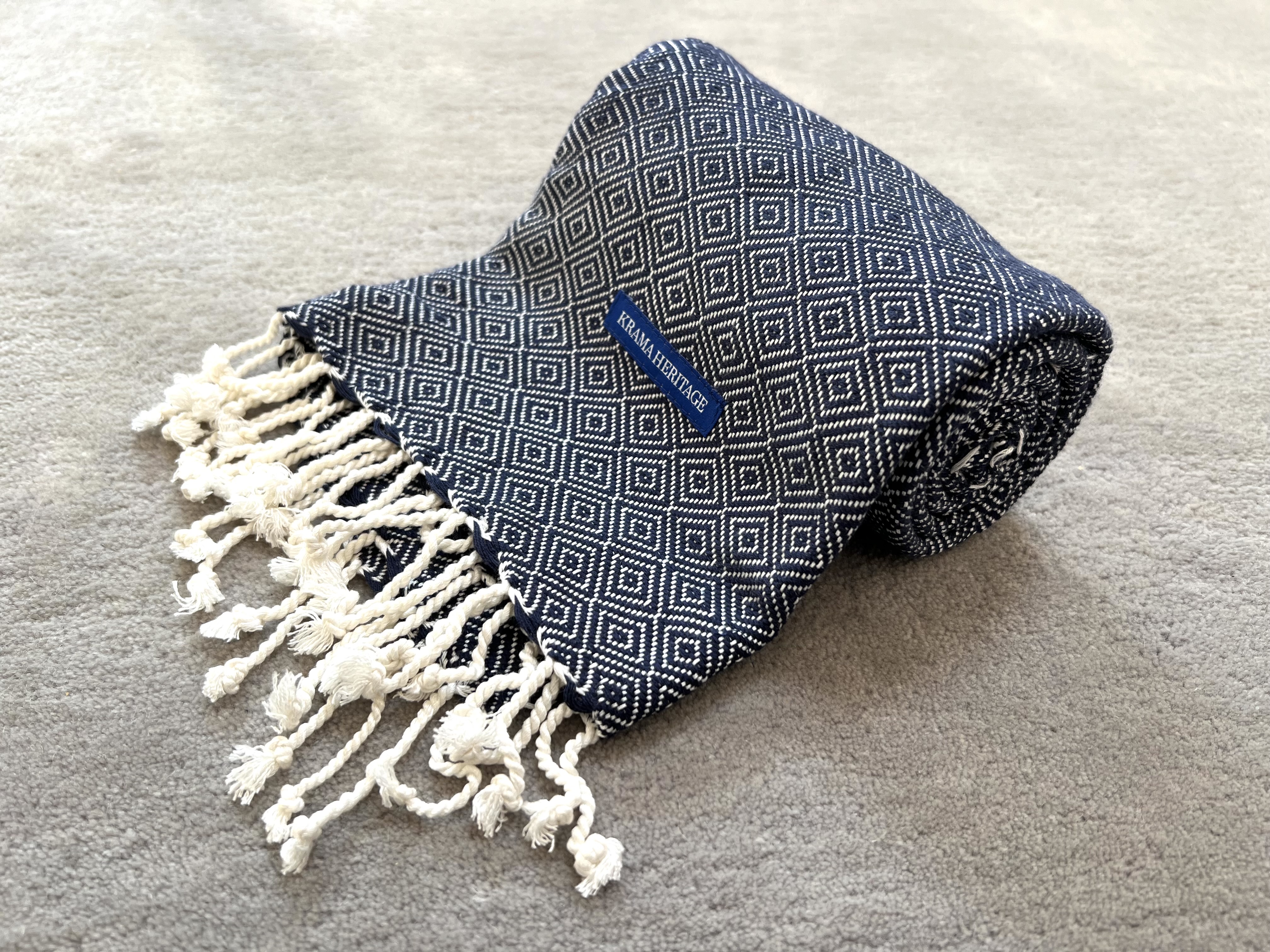 Le Krama Chaud Bleu Marine 8