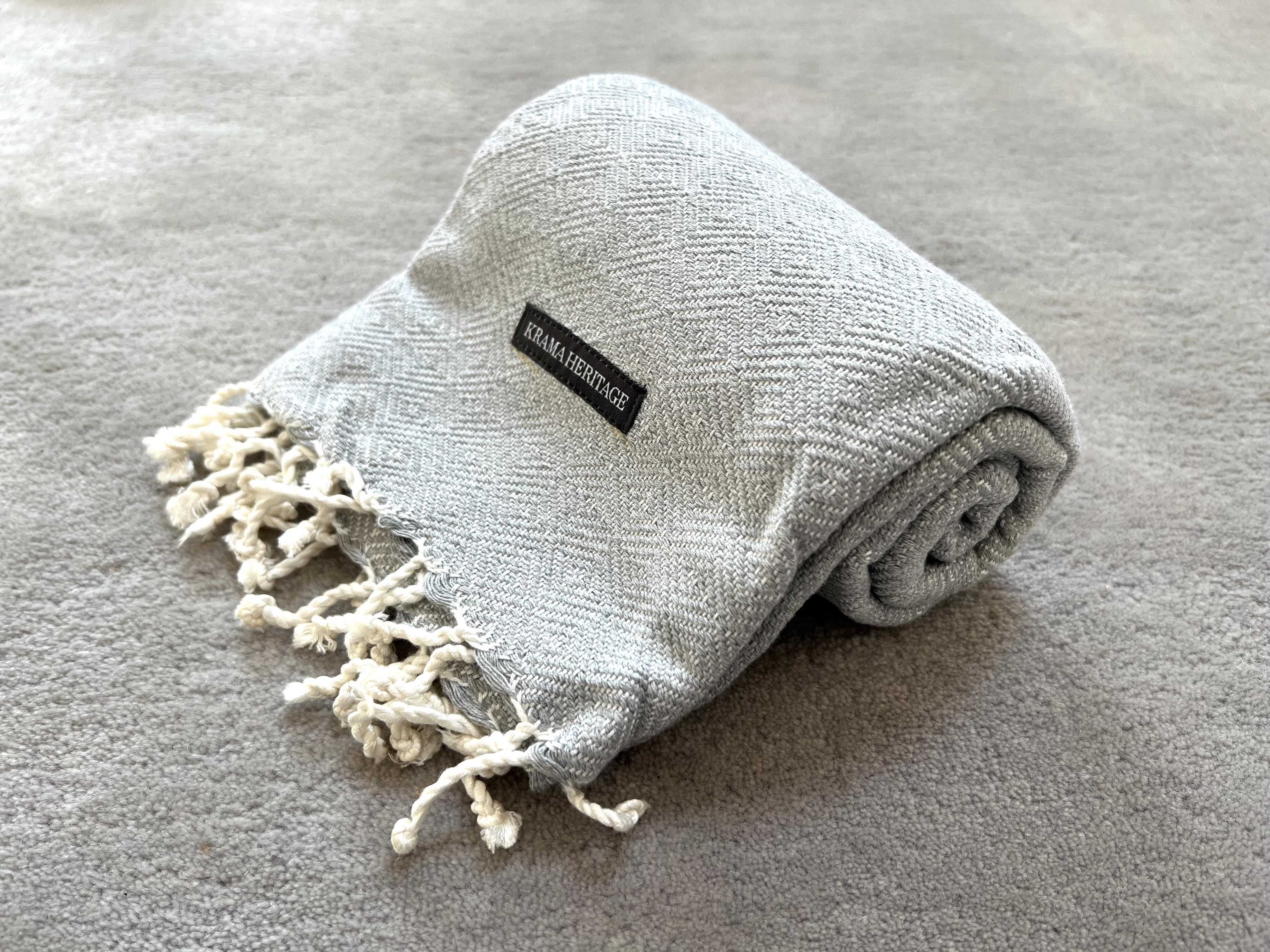 Le Krama Chaud Gris Perle 9