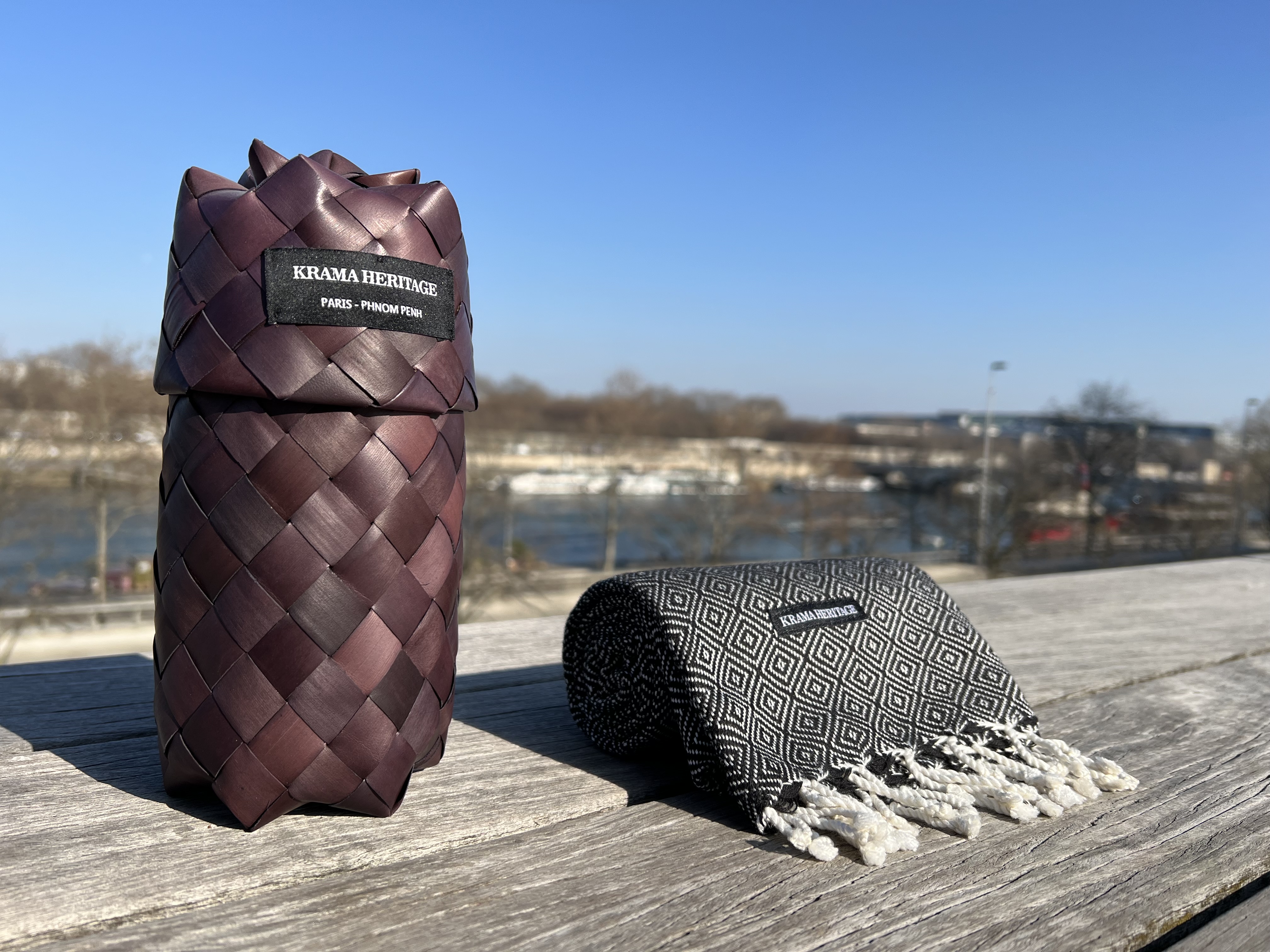 Le Krama Chaud Noir Ebène 6