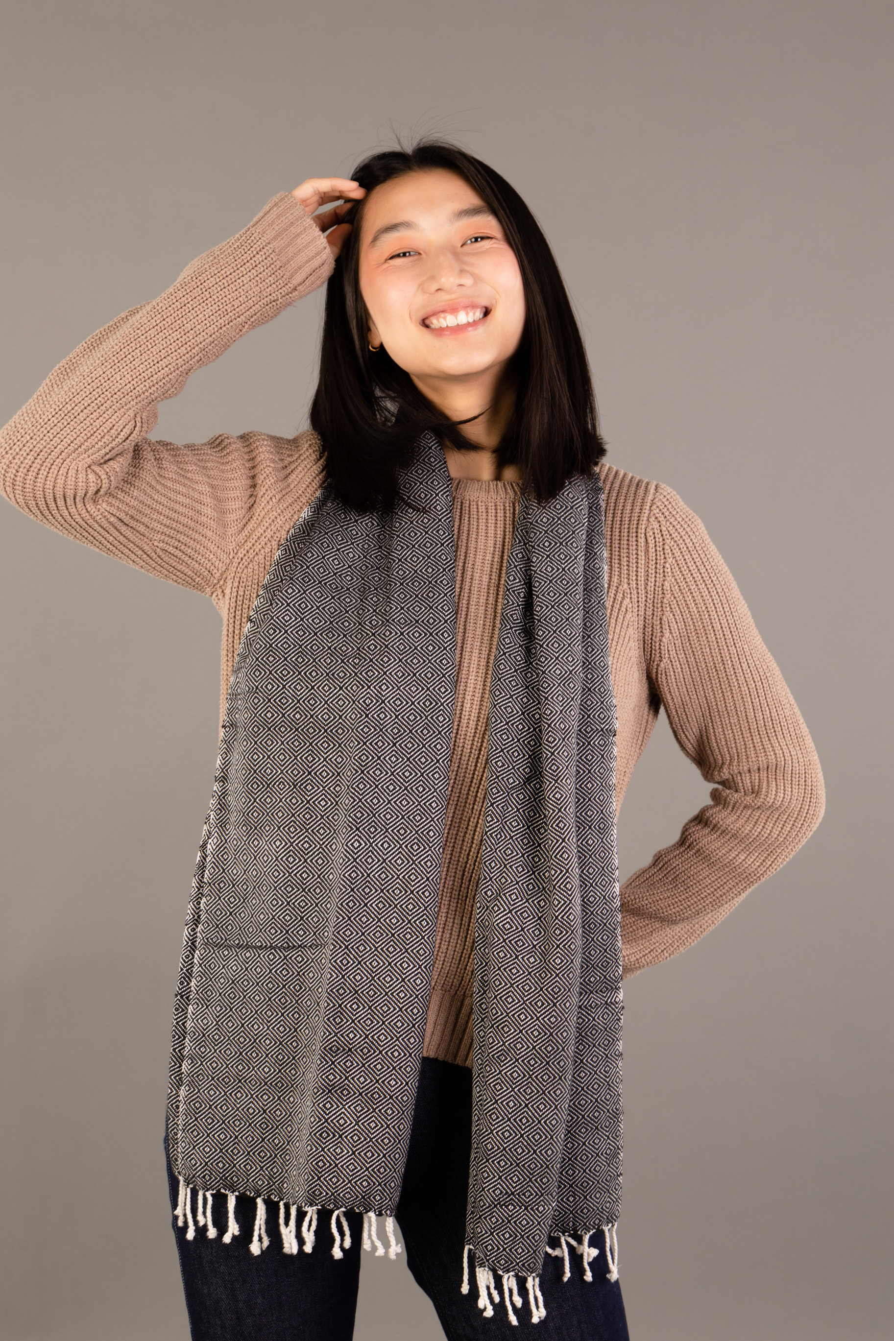 Le Krama Chaud Noir Ebène 3