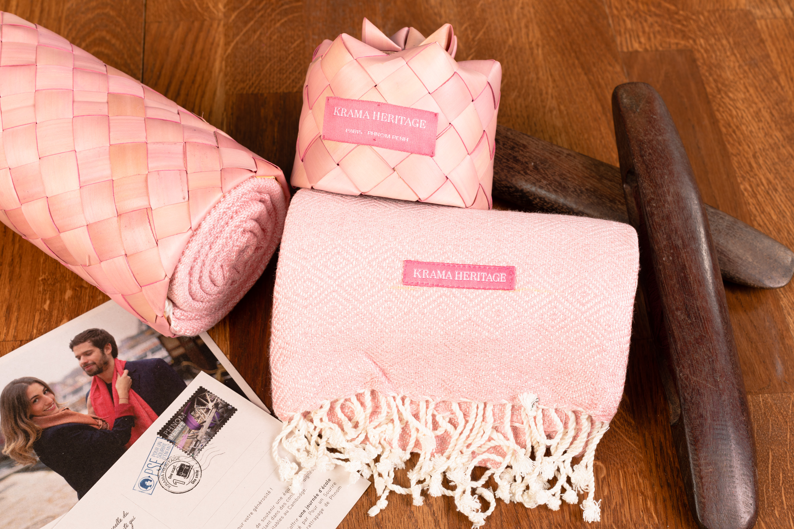 Le Krama Chaud Rose Clair 2