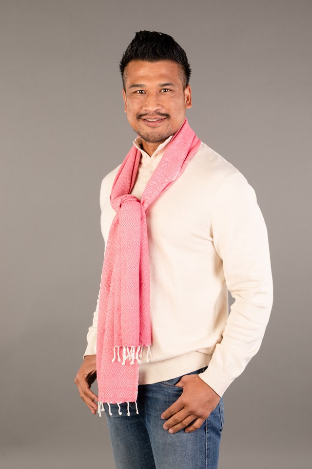 Le Krama Chaud Rose Bonbon 4