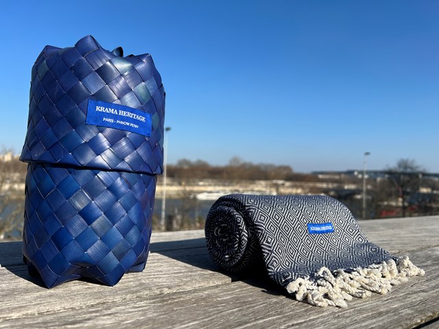 Le Grand Krama Chaud Bleu Marine 6