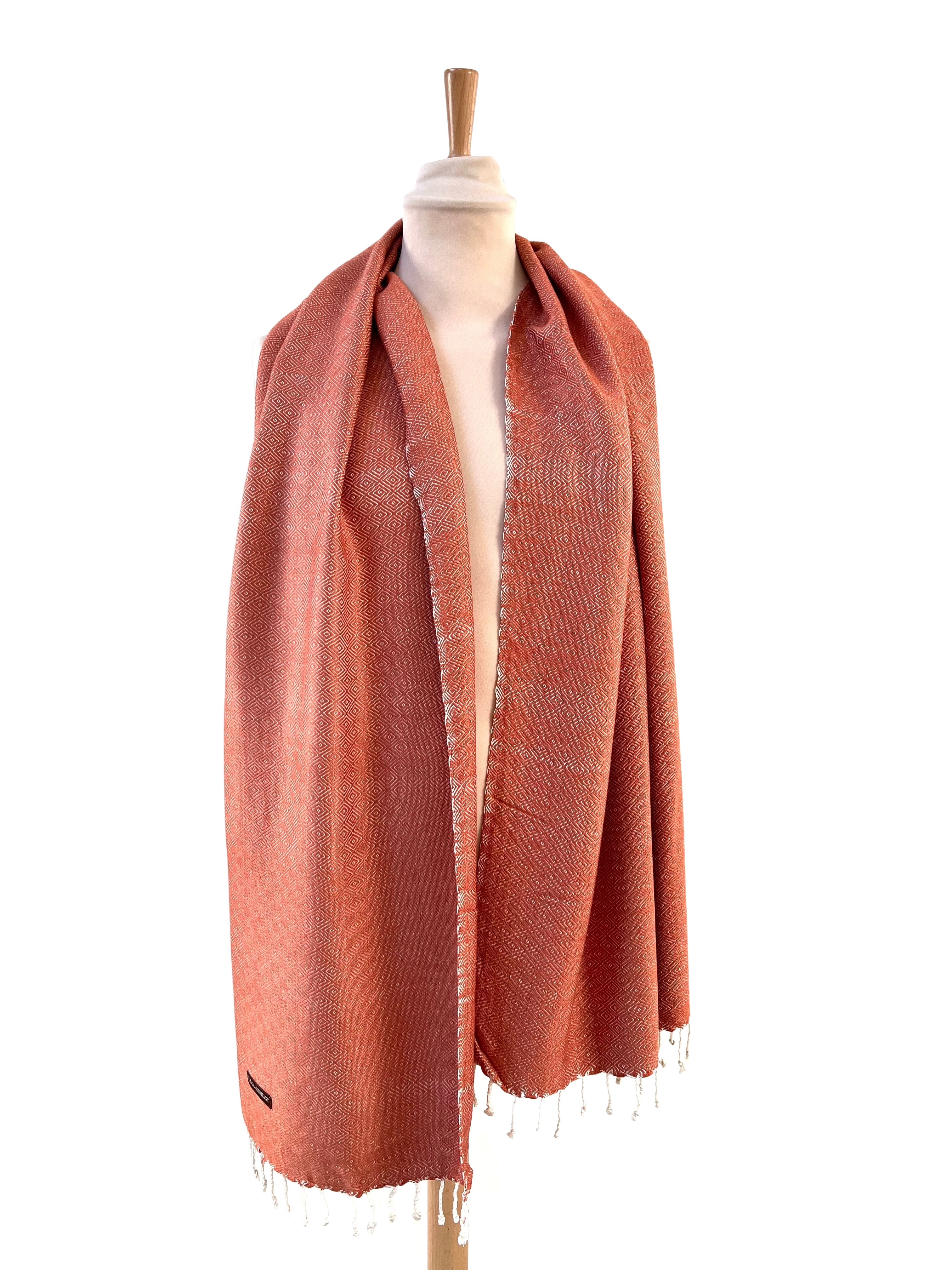 Le Grand Krama Chaud Beige Ocre 5