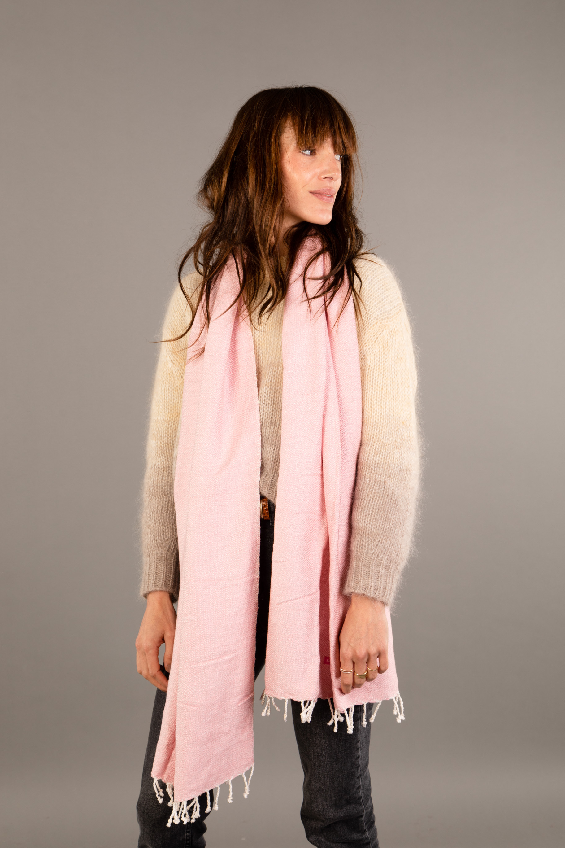 Le Grand Krama Chaud Rose Clair 3