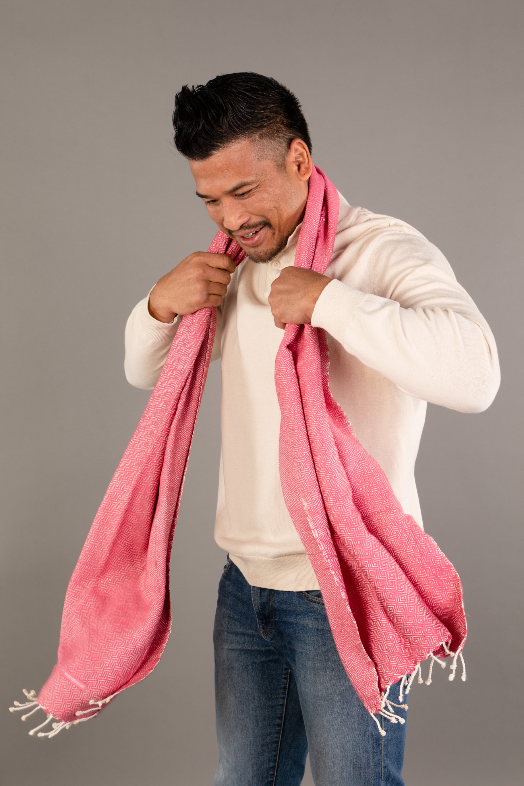 Le Grand Krama Chaud Rose Bonbon 3