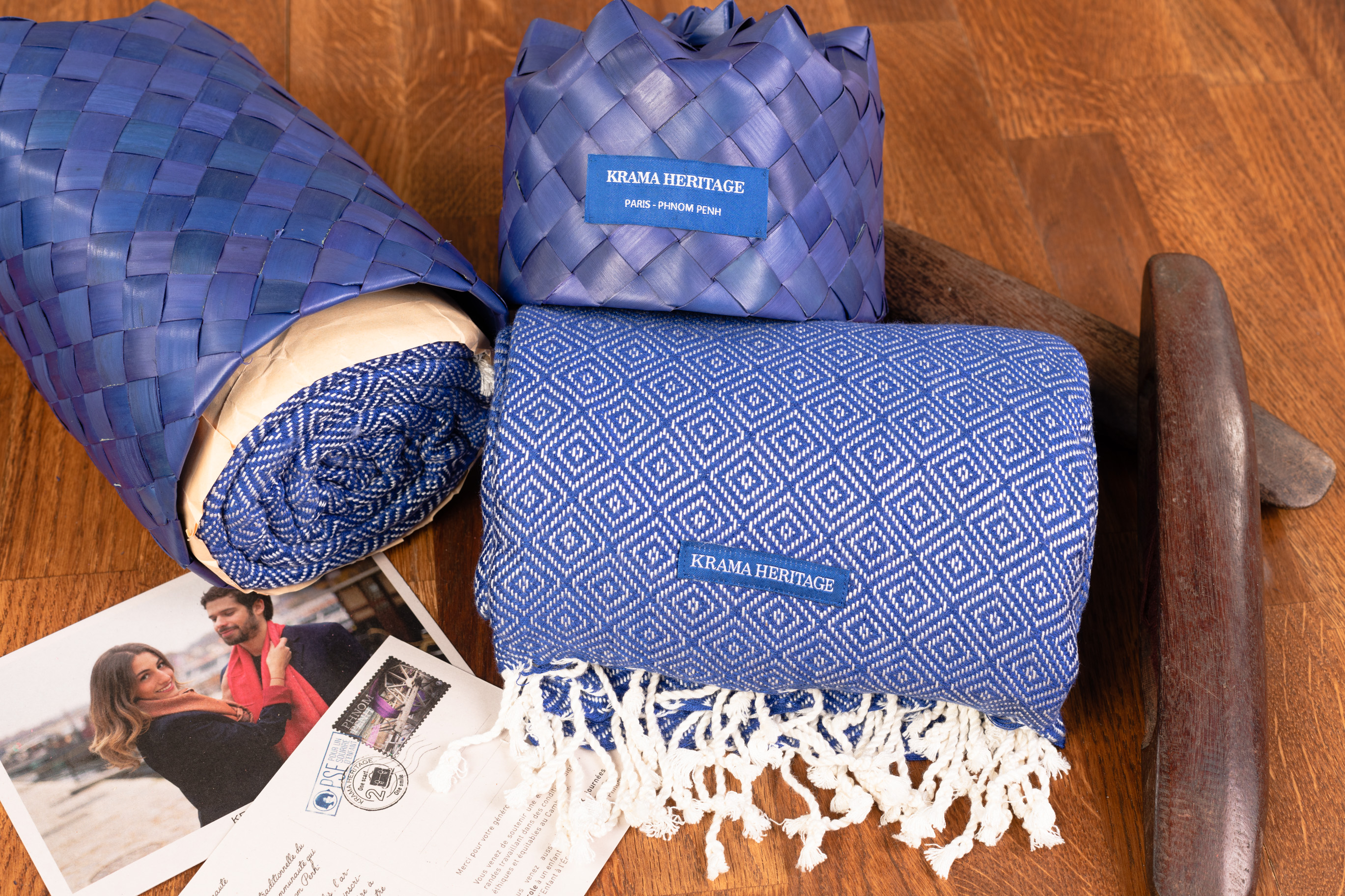 Le Grand Krama Chaud Epais Bleu Roi 2